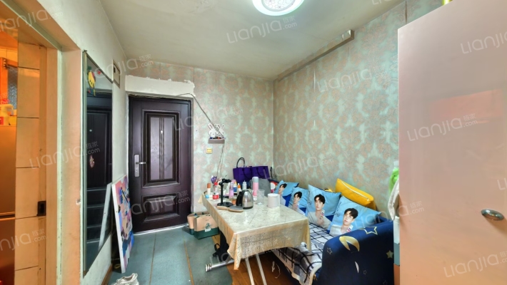兴山路二手房实景图