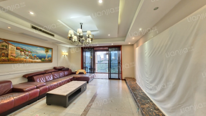 协信彩云湖1号二手房实景图