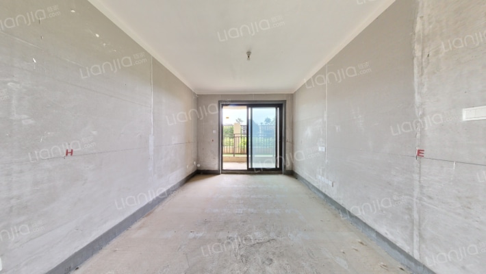 绿都元正望晴川二手房实景图