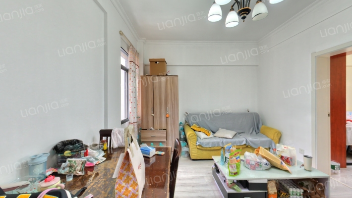 三五零六社区二手房实景图