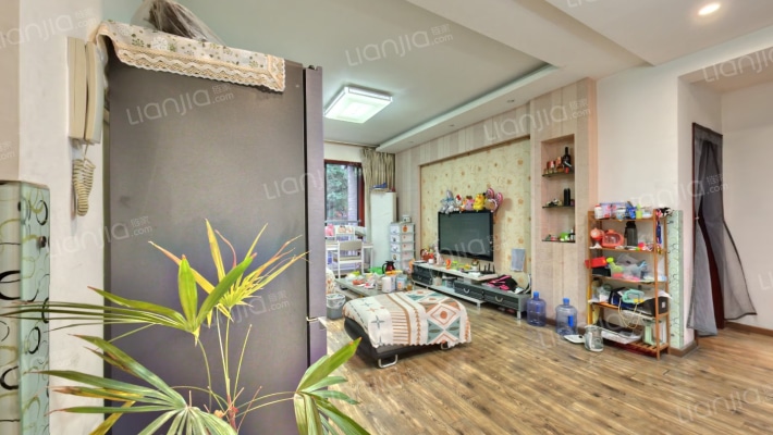 经开区教师公寓二手房实景图