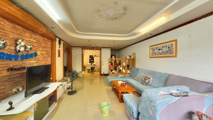 月华村二手房实景图