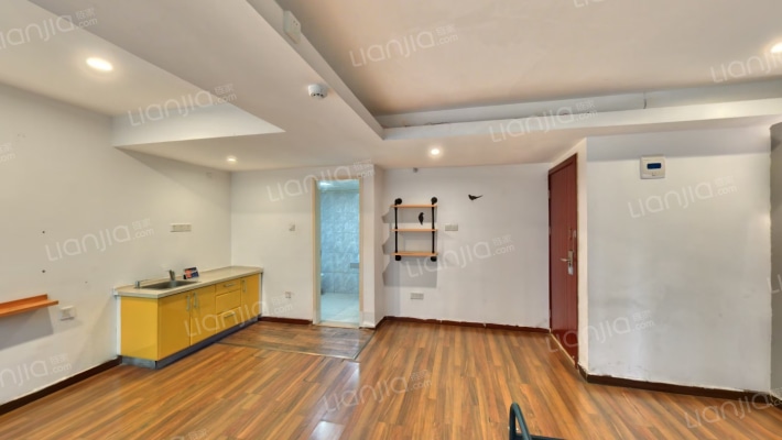 赛格尔二手房实景图