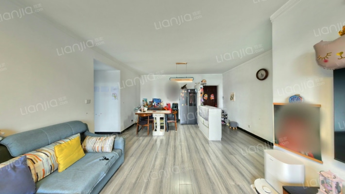 东方港湾二手房实景图