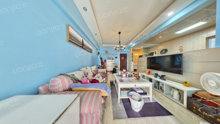 中航国际交流中心二手房实景图