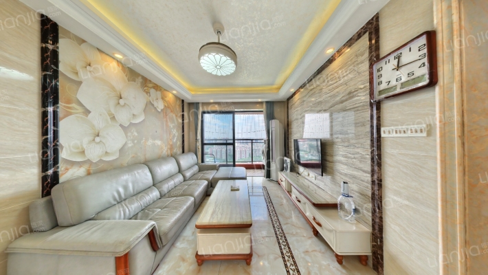 香柏华府二手房实景图