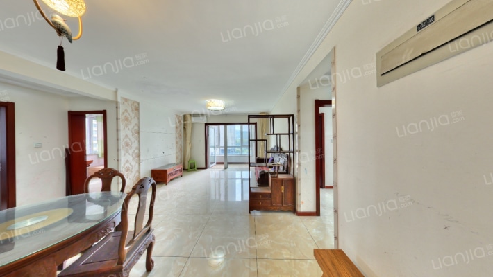 唐岛ONE二手房实景图