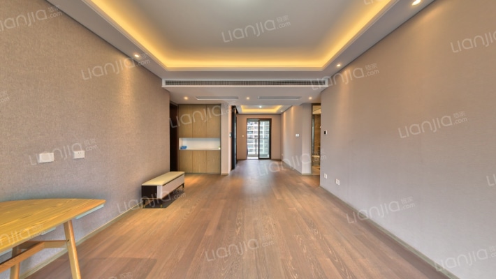 四季和鸣雅园南区二手房实景图