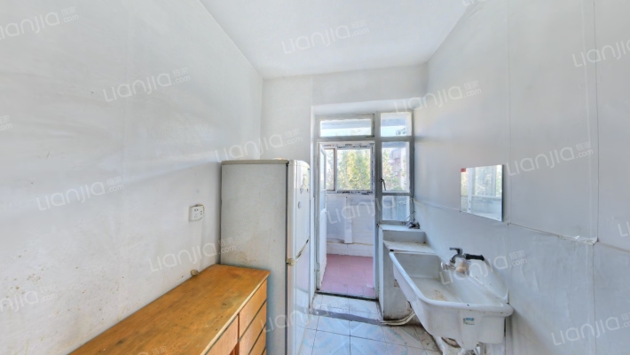 凤岐里二手房实景图