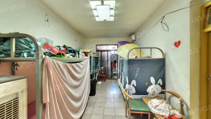 上翔街32号二手房实景图