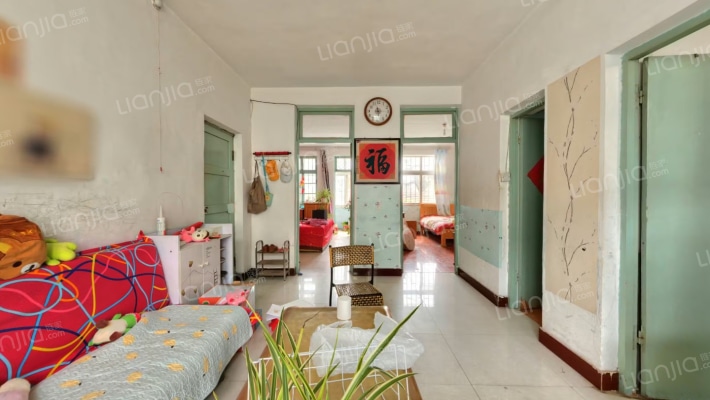 新兴小区二手房实景图