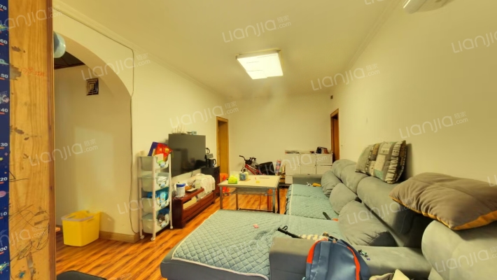 营通街67号二手房实景图