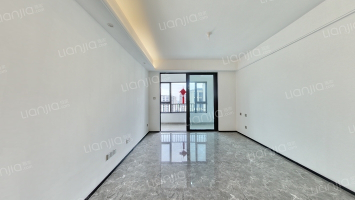 中海悦湖东方二手房实景图