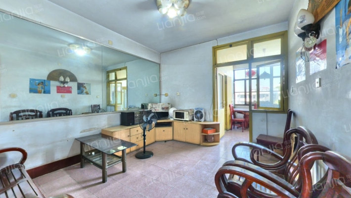 铁路局宿舍二手房实景图