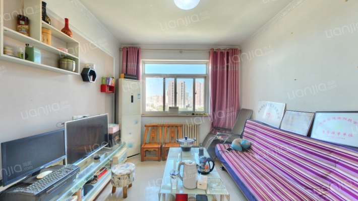 栖湖怡家二手房实景图