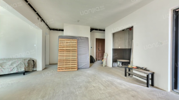 四海云锦二手房实景图