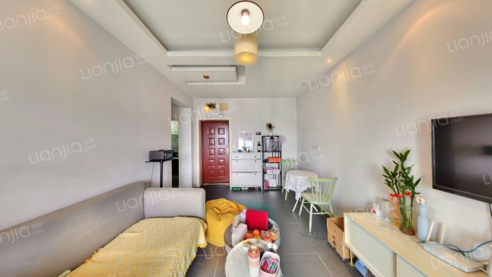 伟清泊客二手房实景图