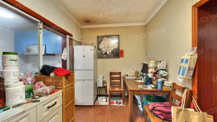 养回红村二手房实景图