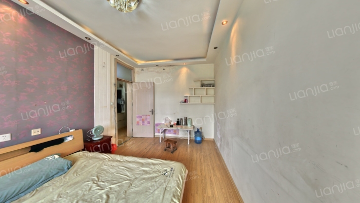 山大路179号二手房实景图