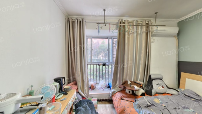 智慧美镇二手房实景图