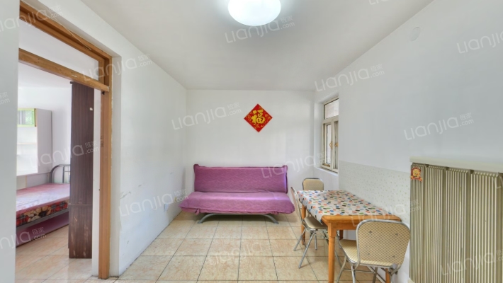 龙腾里二手房实景图