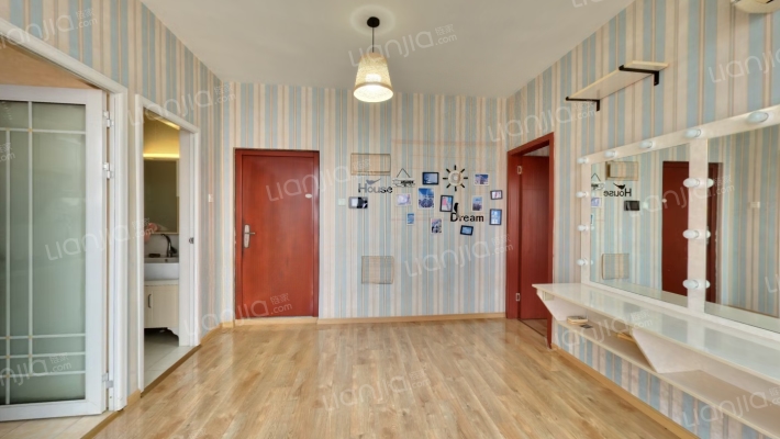 犀浦百伦广场二手房实景图