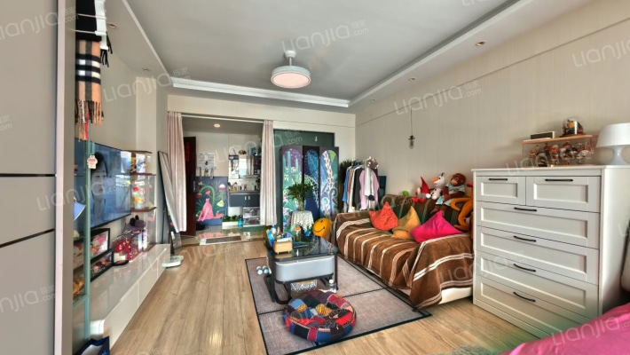 首航欣程二手房实景图