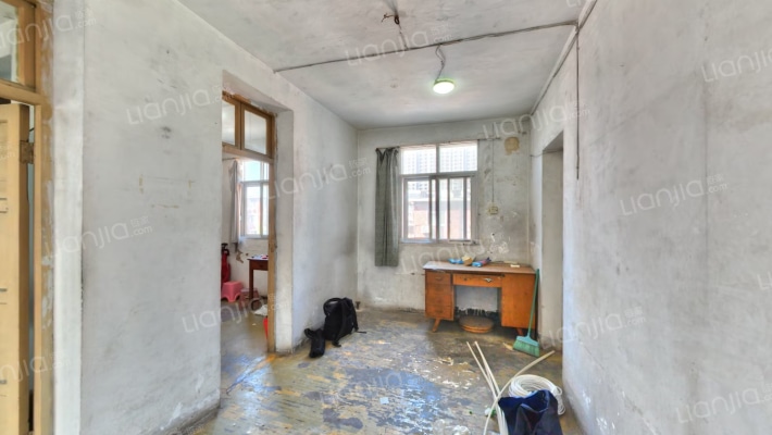 黄河路5号院二手房实景图