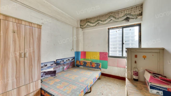 吉祥欧式花园二手房实景图