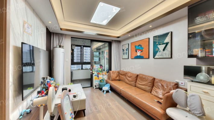 龙湖天钜二手房实景图