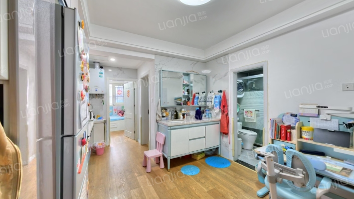 罗马假日二手房实景图