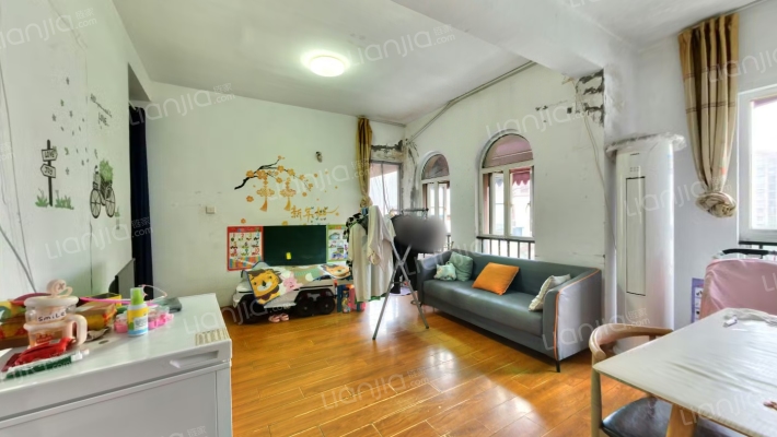 威尼斯水城第十五街区二手房实景图