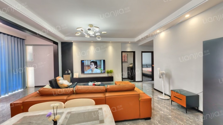 紫御兰庭二手房实景图