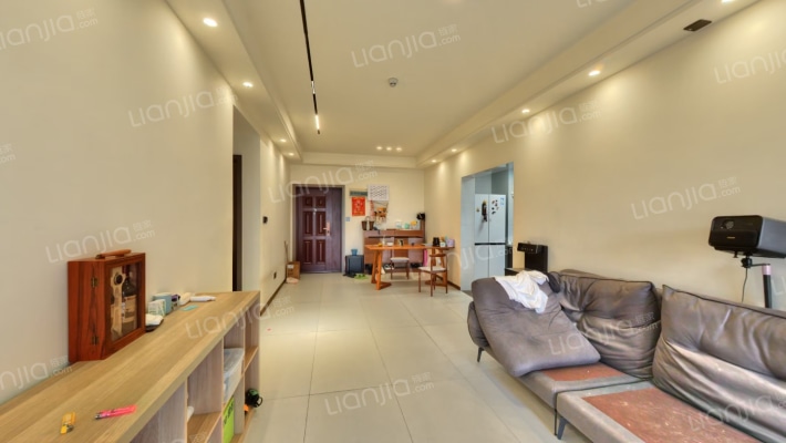 国富沙磁巷二手房实景图