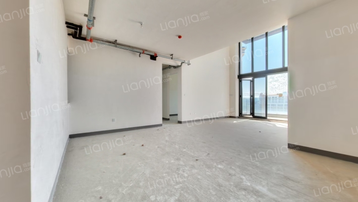 蔚蓝阁B区二手房实景图