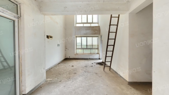 金江港湾二手房实景图