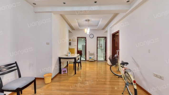 杨春湖景苑二手房实景图