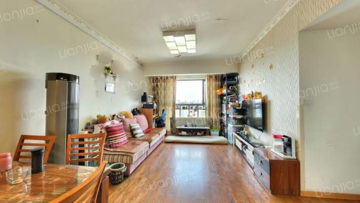 比华利国际城三期二手房实景图