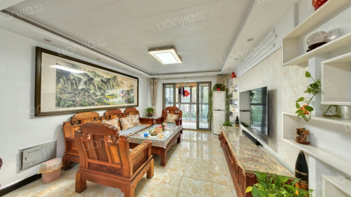 金轮翡翠名园二手房实景图