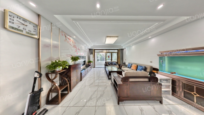 绿地国际城玫瑰明都二手房实景图