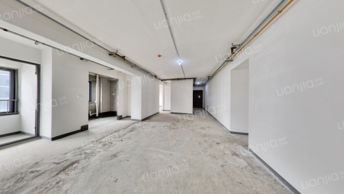 绿地紫金中心二手房实景图