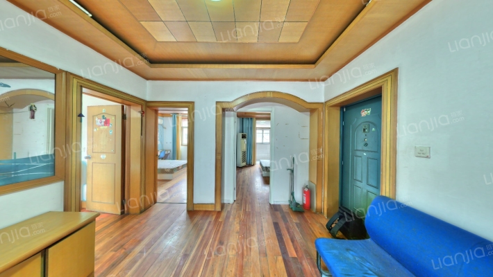 新亭路182号二手房实景图