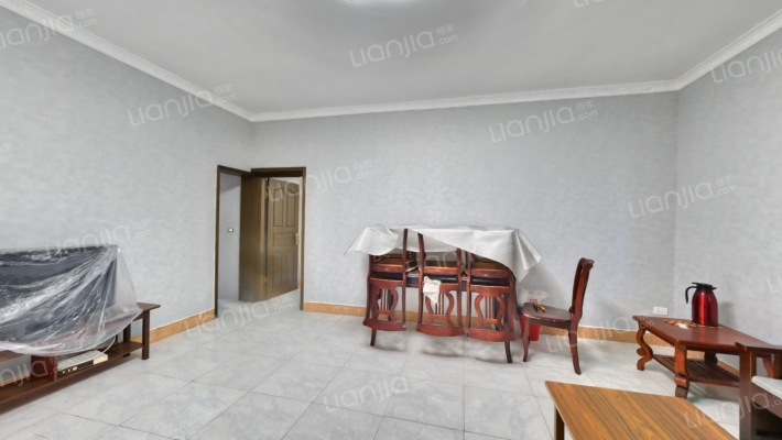 龙昌街二手房实景图