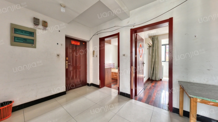 尹东九村（B区）二手房实景图