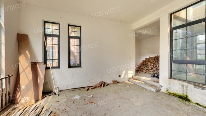 交大云堤二手房实景图