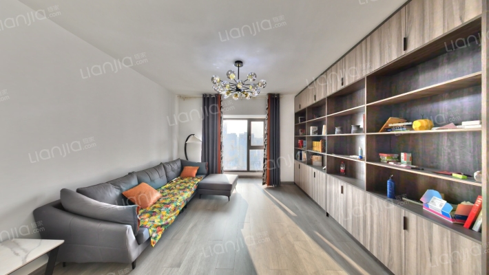 东泰城市之光北区二手房实景图