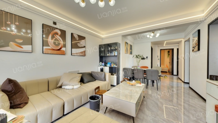 品著华庭二手房实景图