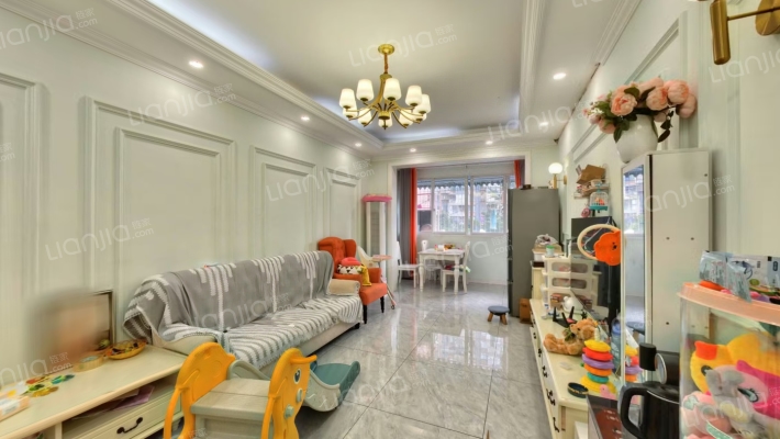 泰康东路52号二手房实景图