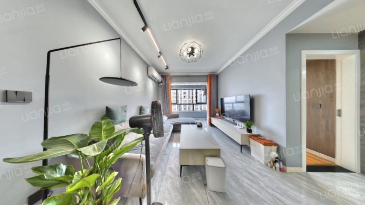 旭辉城橙郡二手房实景图