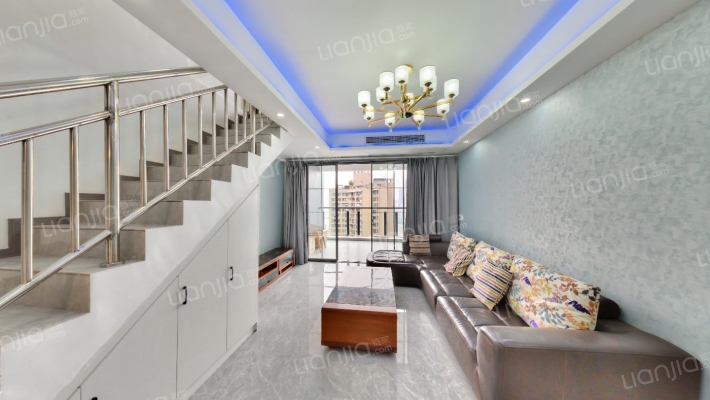 聚丰南滨江宸二手房实景图